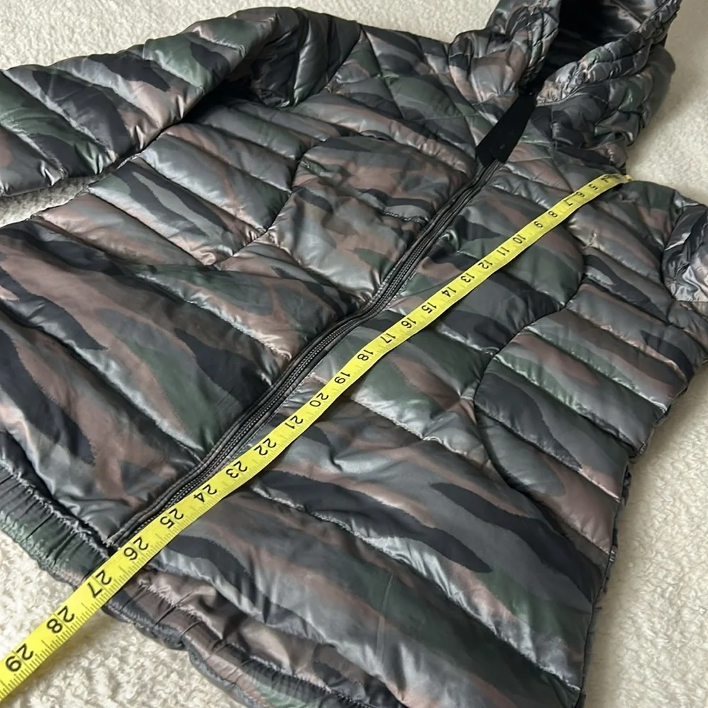 Lululemon Fluffin Awesome Coast Camo Butter Pink Down Jacket Size 8 - Picture 11 of 13